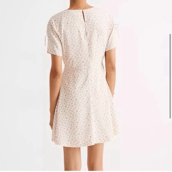 Madewell Light Cream Floral Mini Dress - Picture 2 of 10